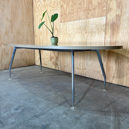 Schiavello Aire Oval Meeting Room Table