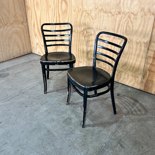 Thonet Horizontal Slat-Back Café Chair