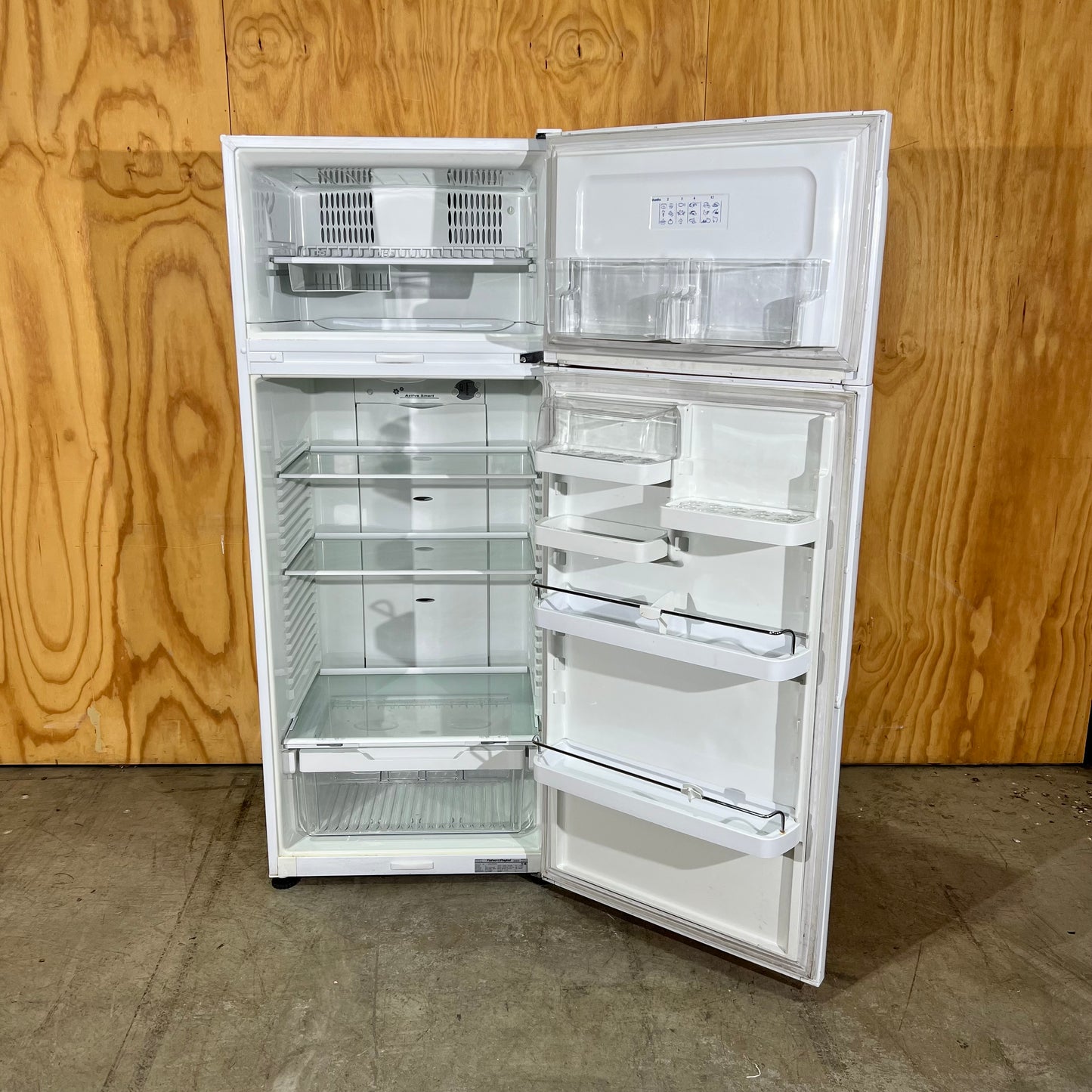 Fisher & Paykel E440T Top Mount Fridge