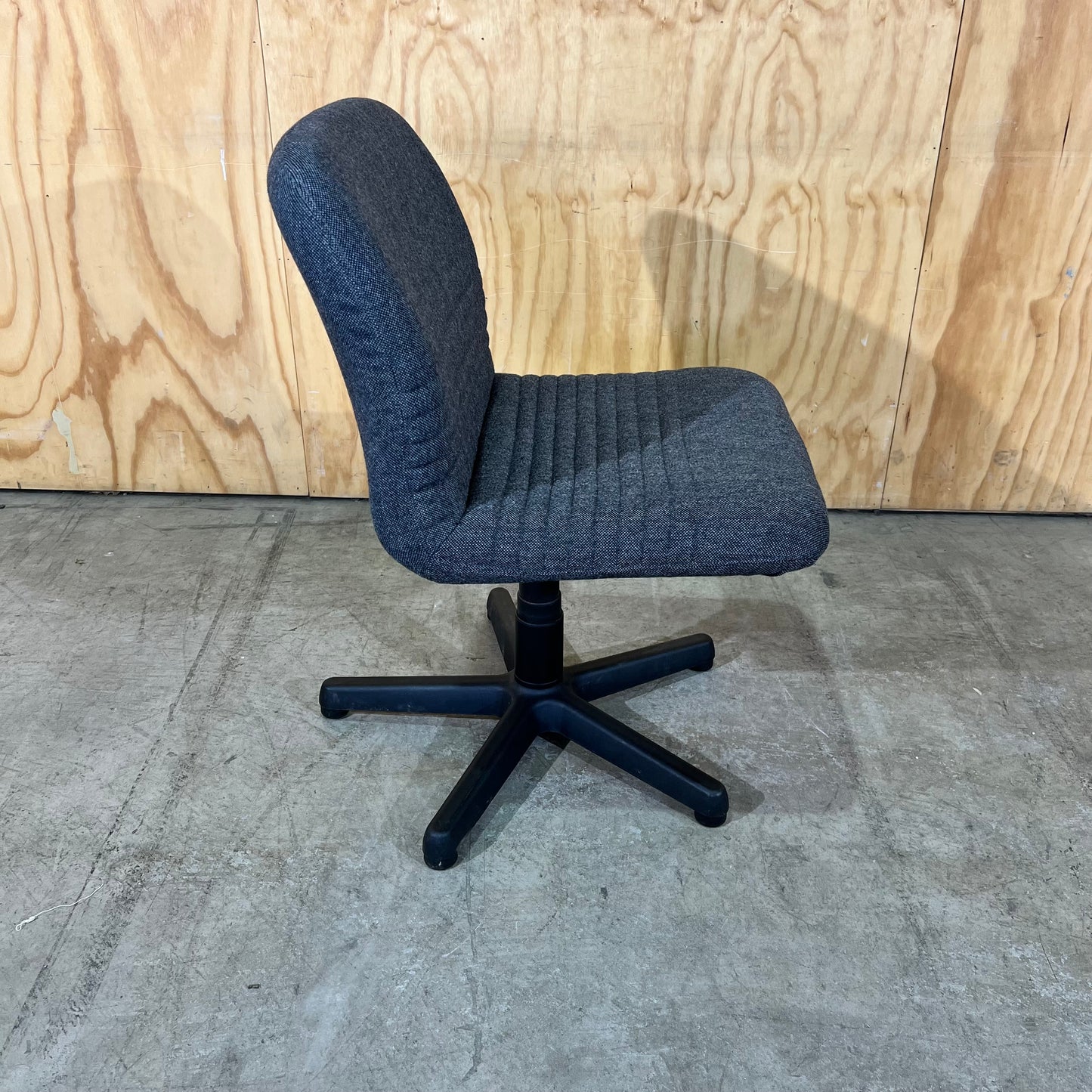Commerical Grey Upholstered Task Chair without Arms