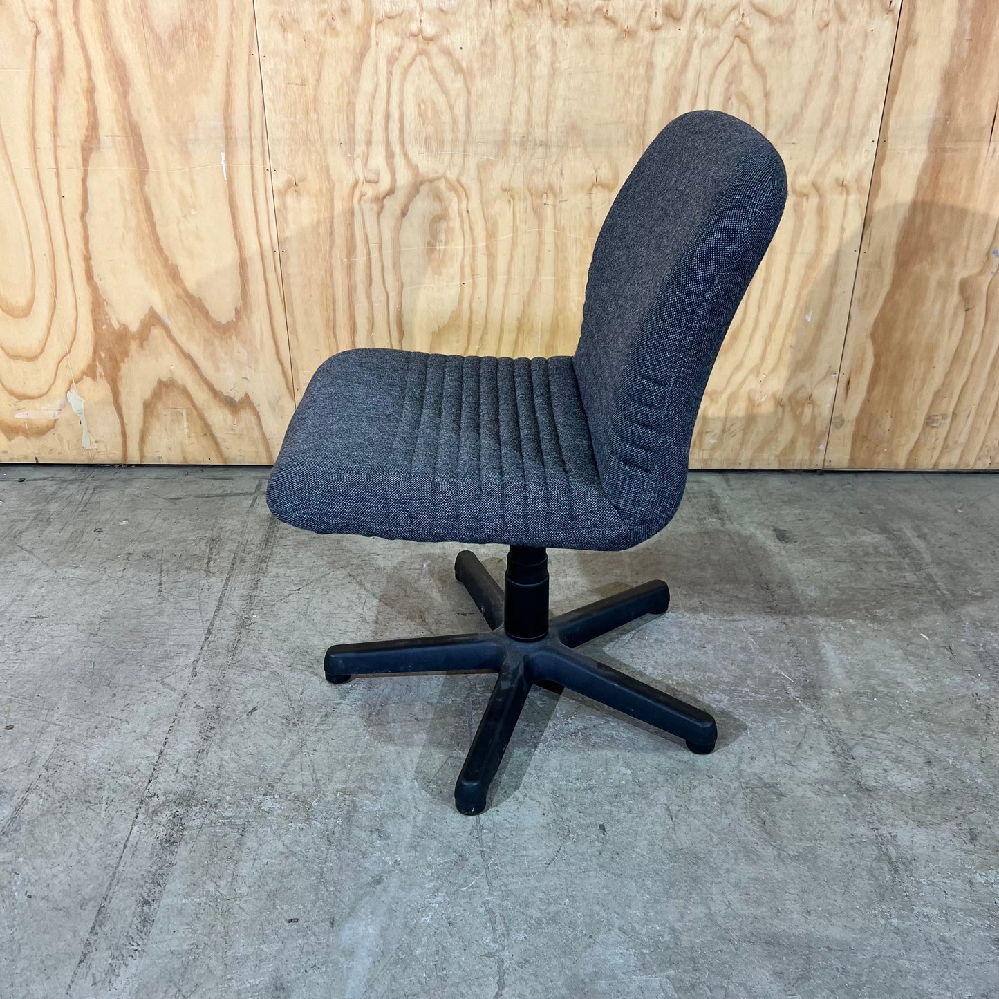 Commerical Grey Upholstered Task Chair without Arms