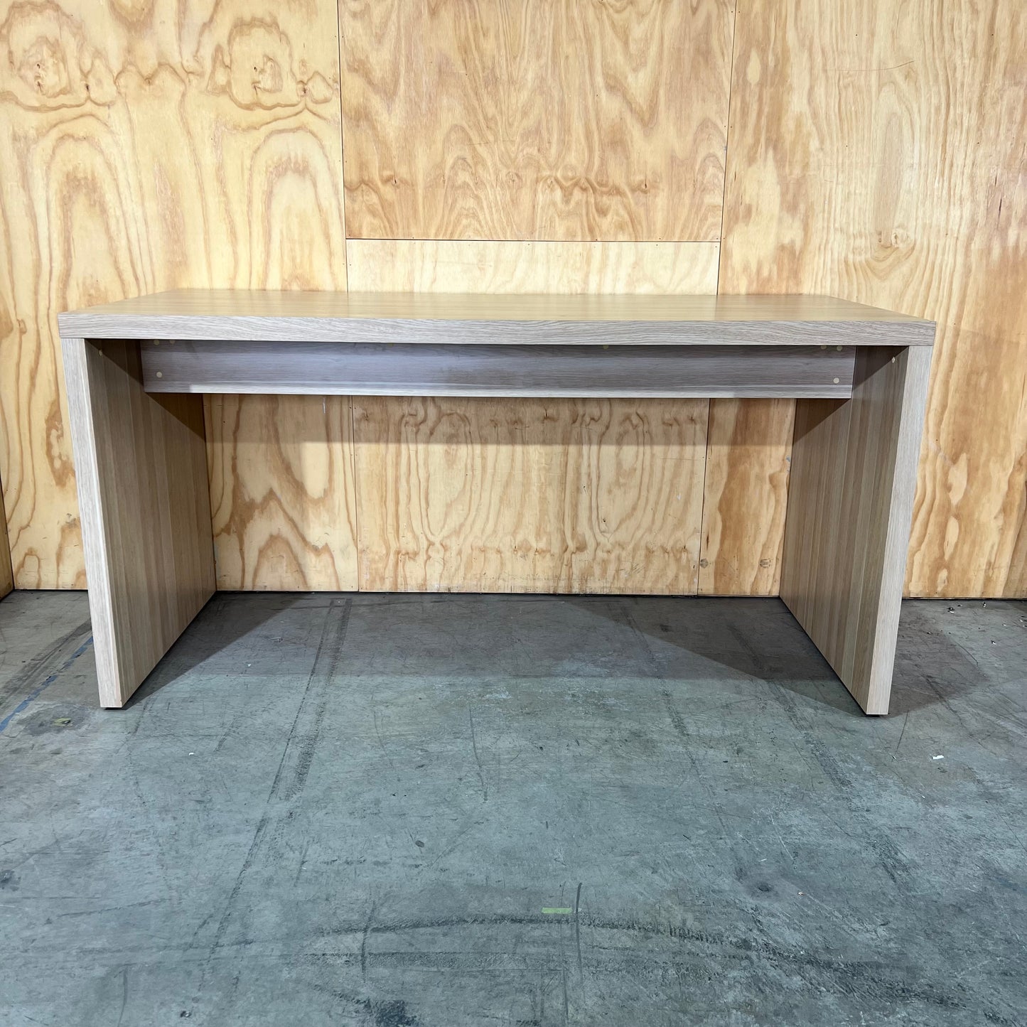 Krost Jive S Counter Table