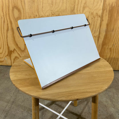 Therapod Drafting Board and Stand