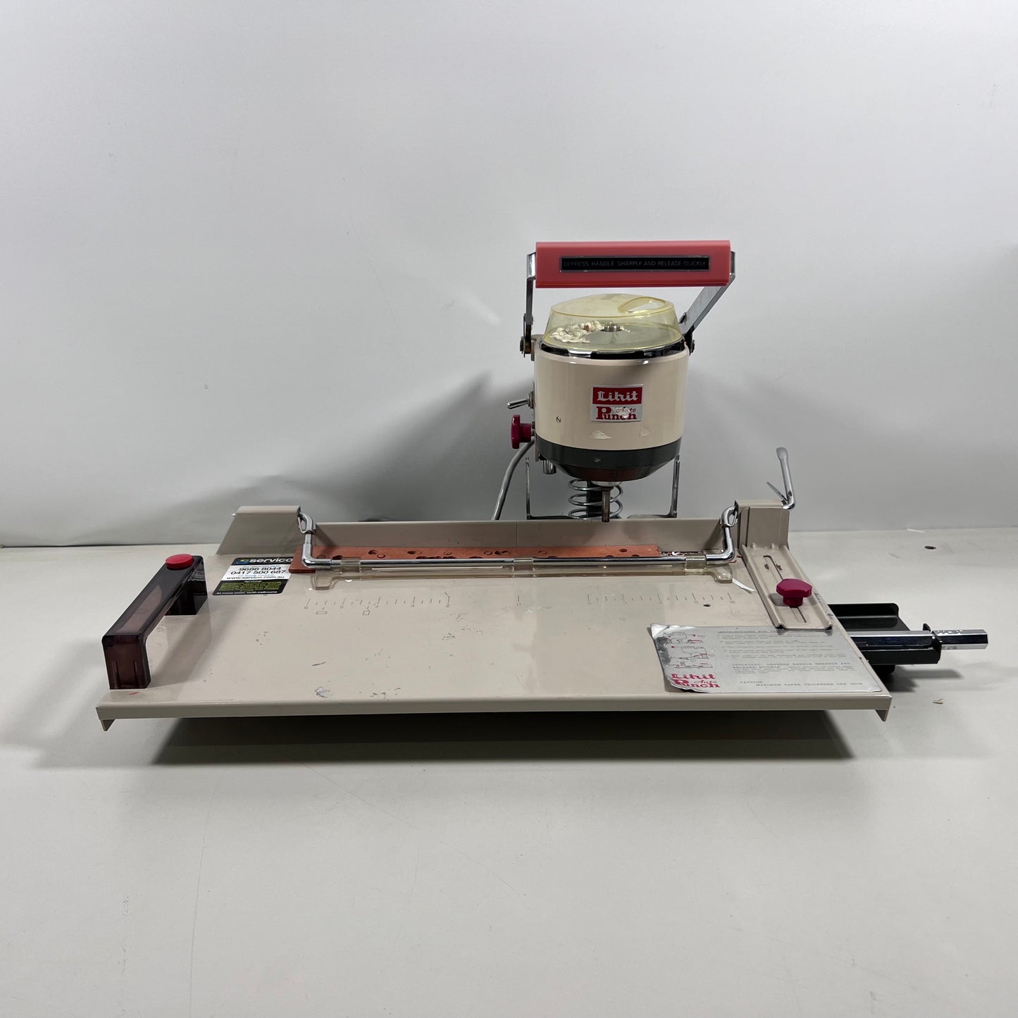 LIHIT LAB Auto Punch Model 2001
