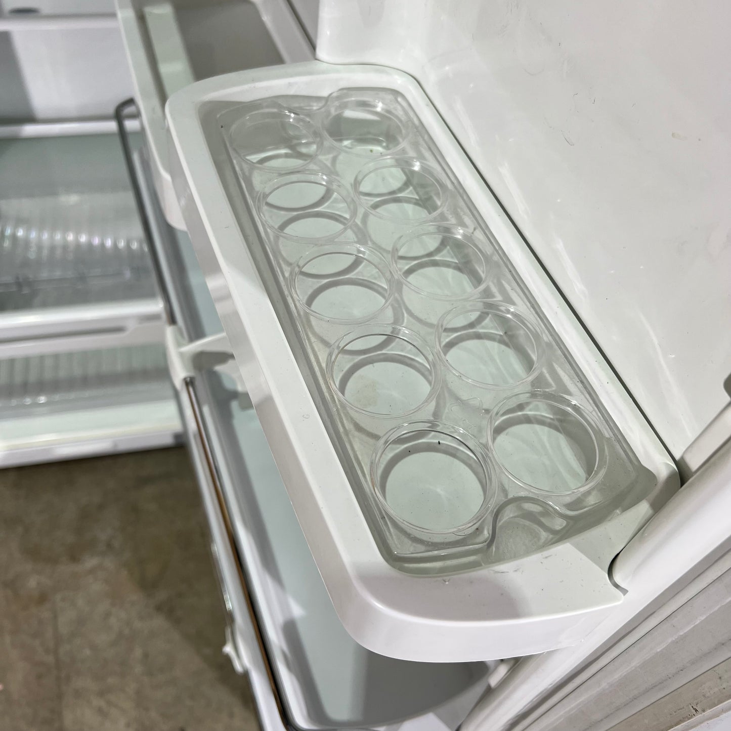 Fisher & Paykel E440T Top Mount Fridge