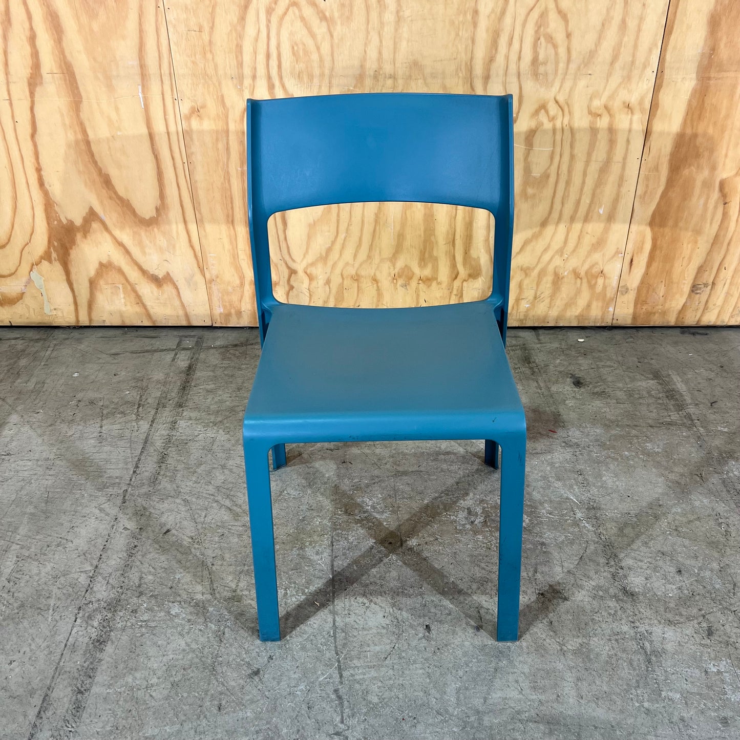 Nardi Trill Bistrot Stackable Chair