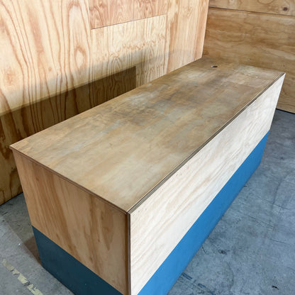 Ply Retail Reception Desk