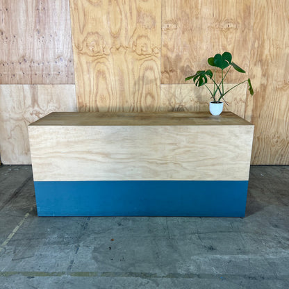 Ply Retail Reception Desk