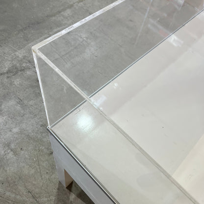 White Display Cabinet with Perspex Case and Two Shelf Options