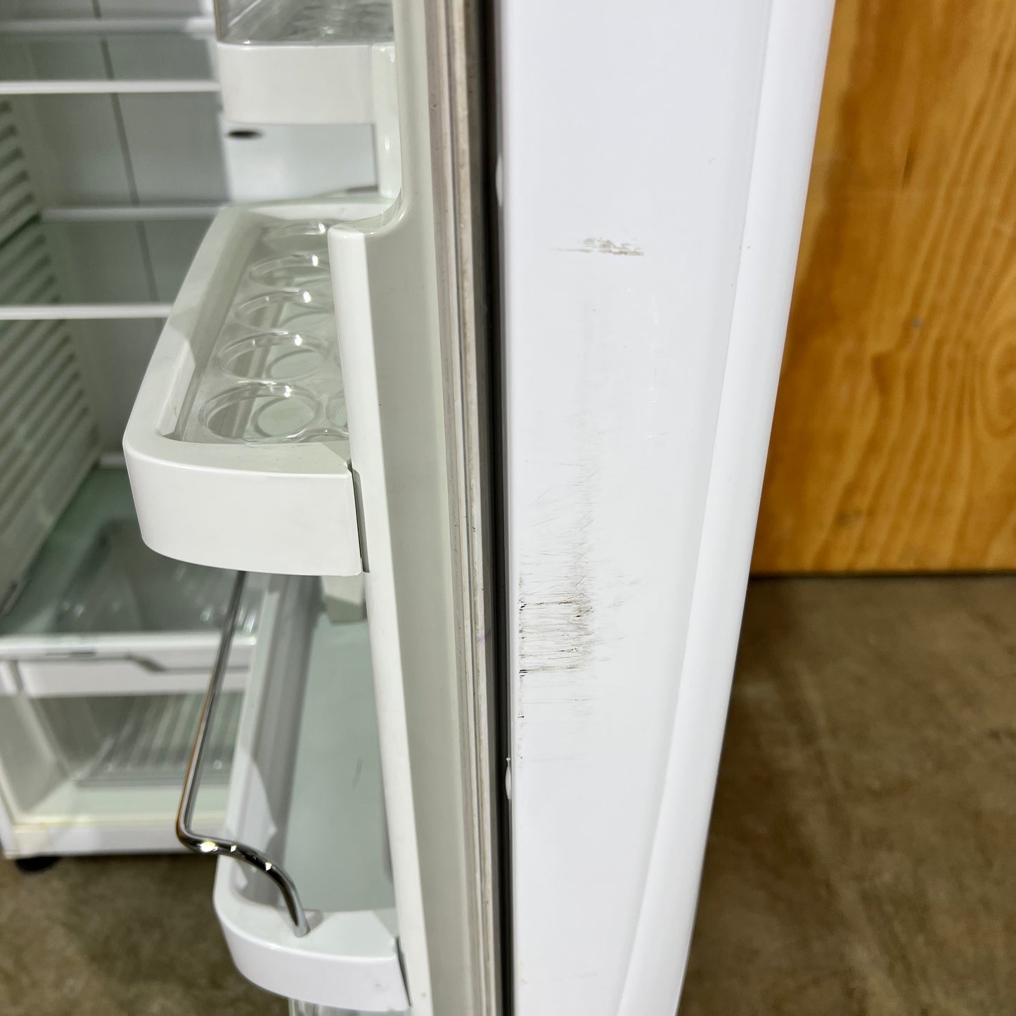 Fisher & Paykel E440T Top Mount Fridge