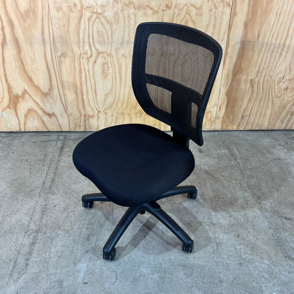 Black Mesh Task Chair