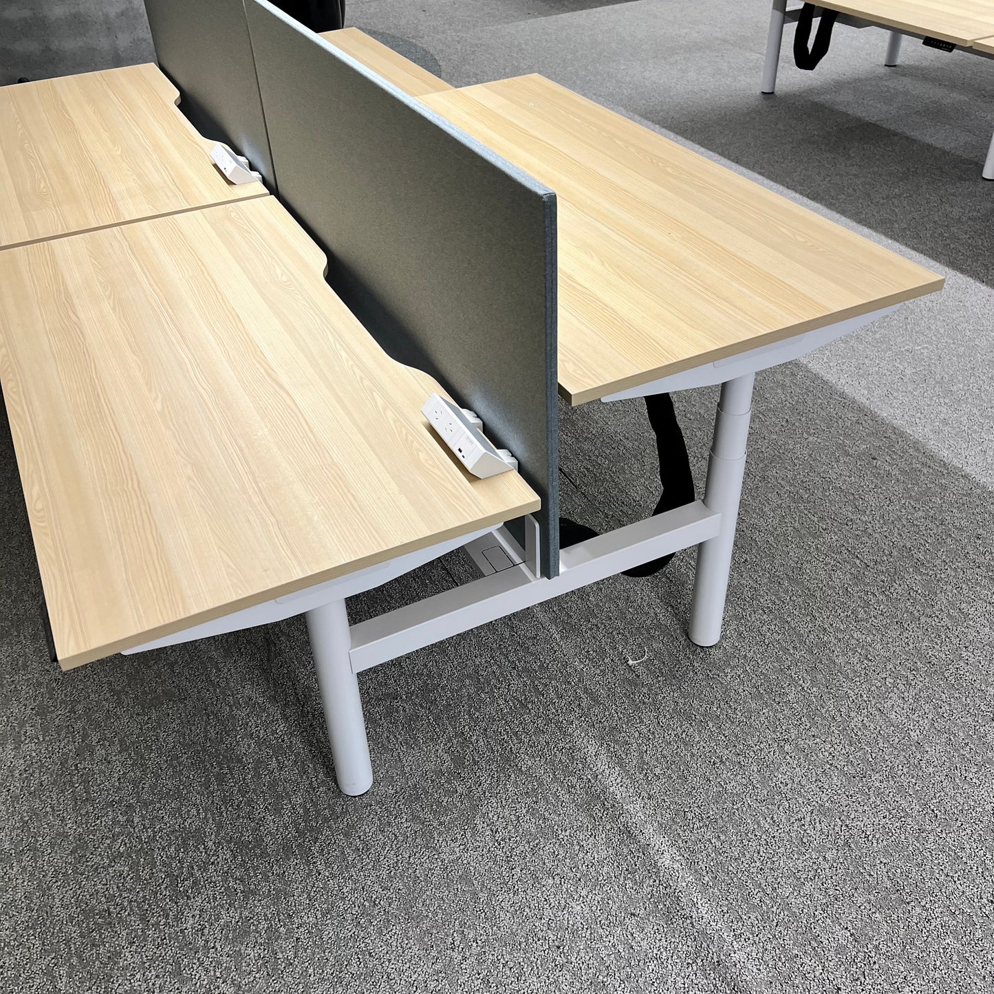 Haworth HAT Elements Electric Sit Stand Double Desk