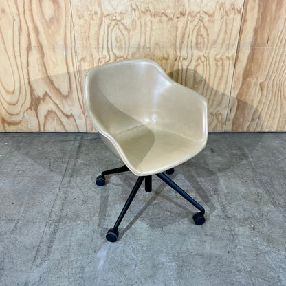 Vinyl Tub Chair by Donati (B Grade)