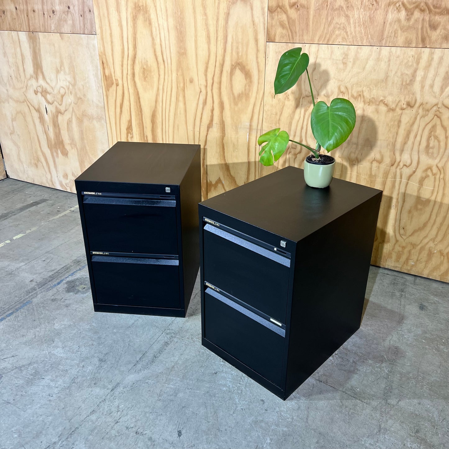 Statewide 2 Drawer Filing Cabinet in Black