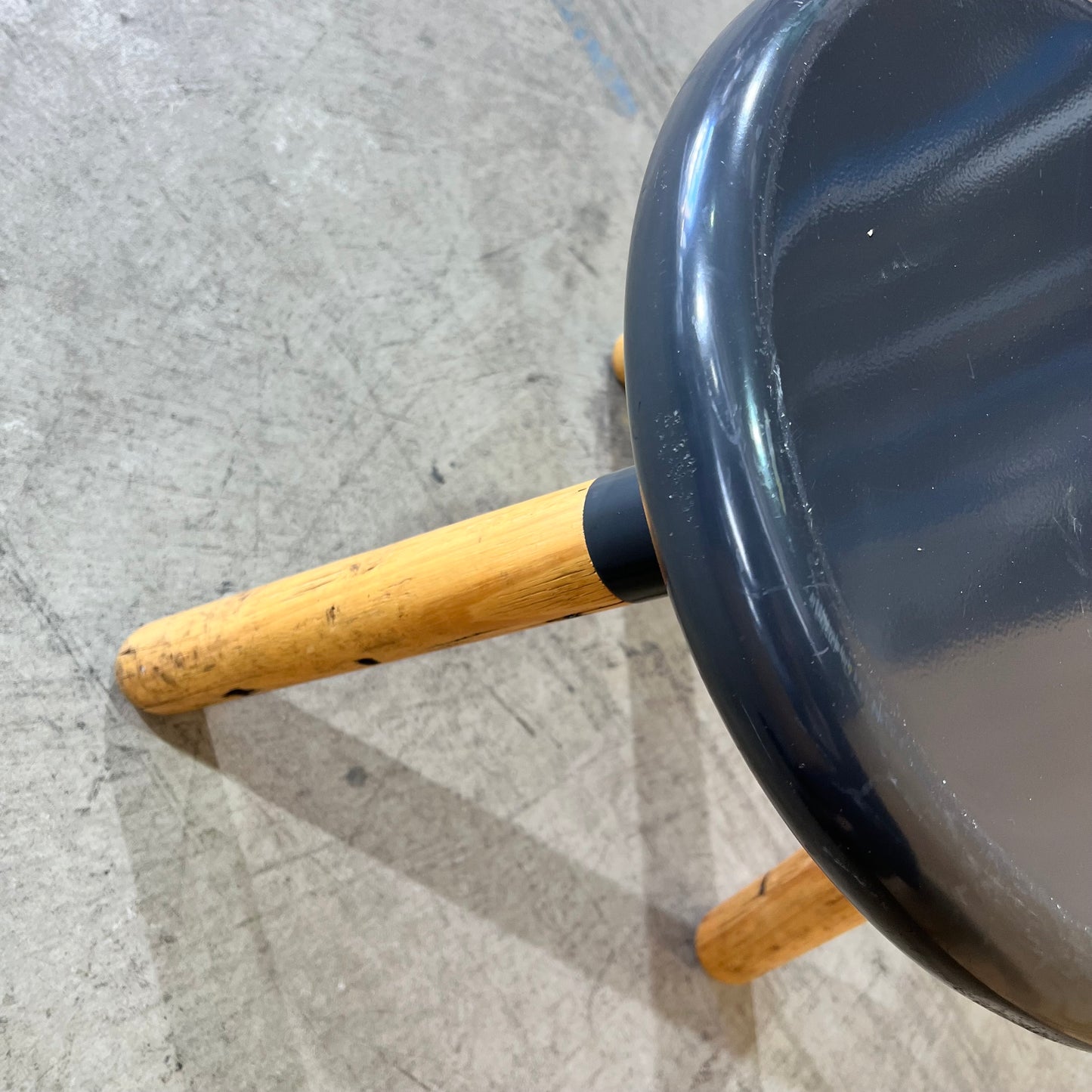LifeSpaceJourney Spun Milking Stool