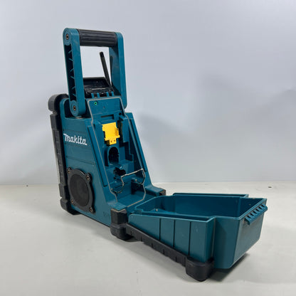 Makita DMR102 AM/FM Jobsite Radio