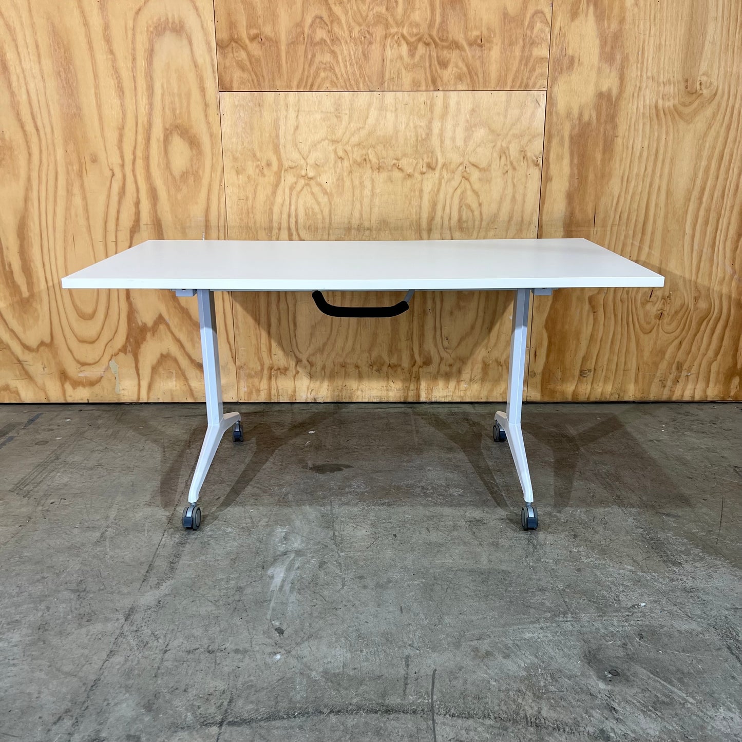 White flip top desk