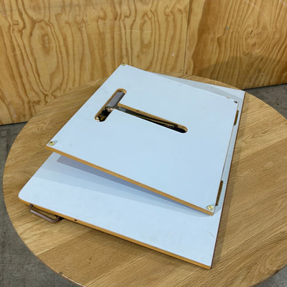 Therapod Drafting Board and Stand