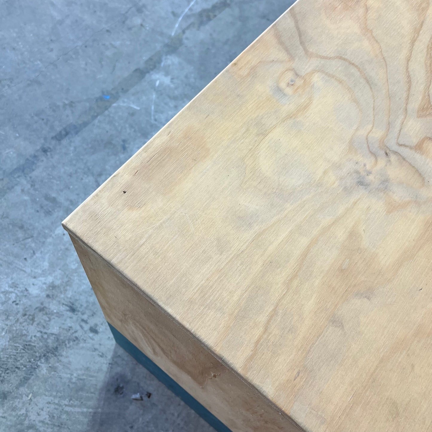 Ply Retail/Workshop Bench