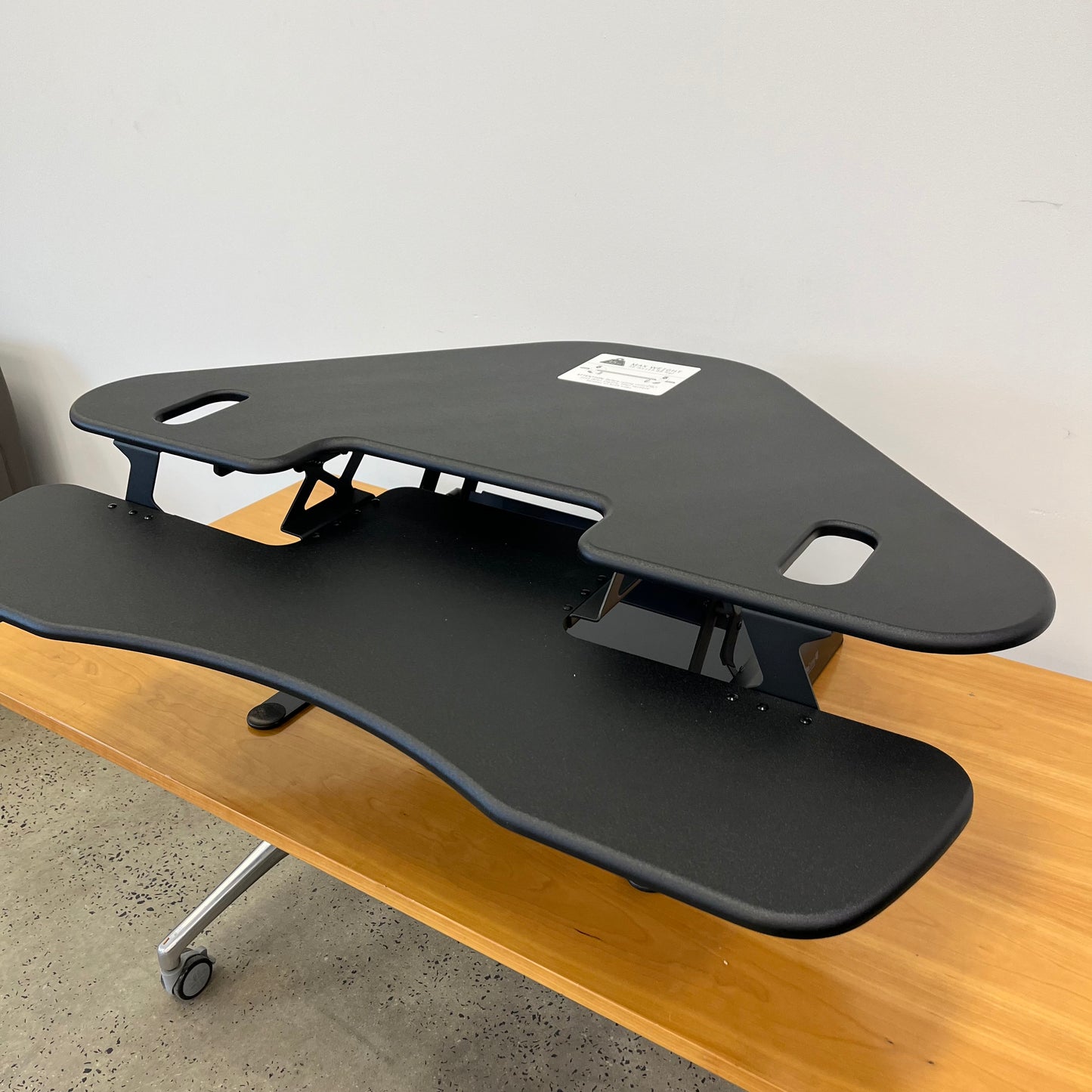 Varidesk Cube Corner 48 - Sit Stand Desk Riser - Brand New In Box