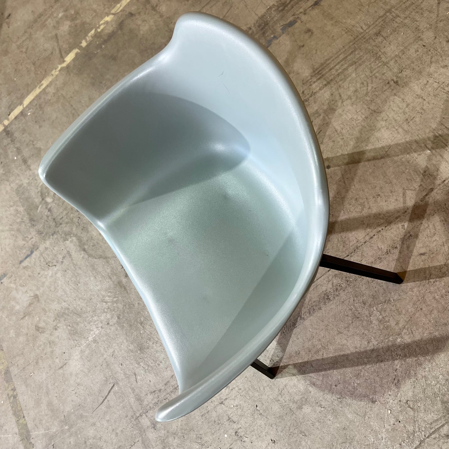 Grey Plastic Tub Chair with Black Legs