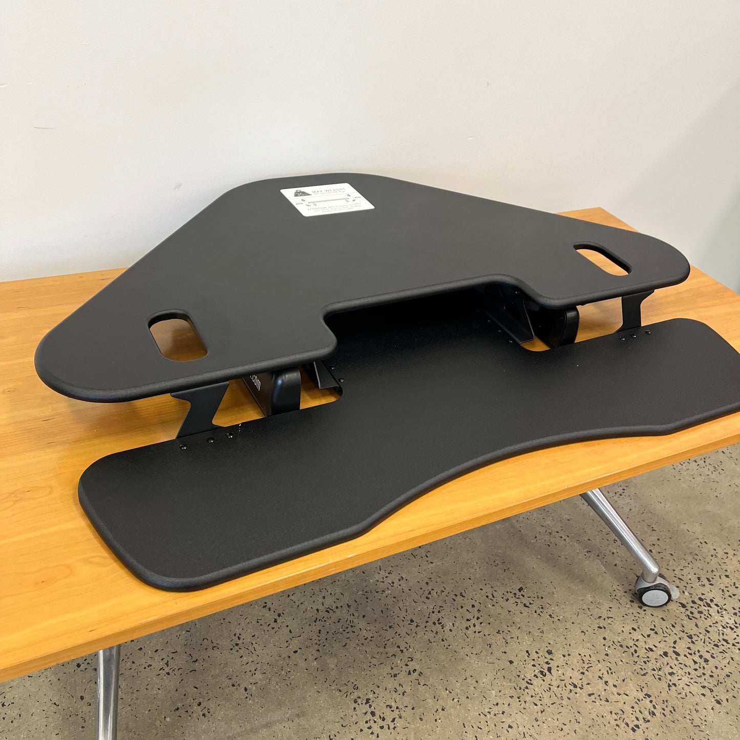 Varidesk Cube Corner 48 - Sit Stand Desk Riser - Brand New In Box