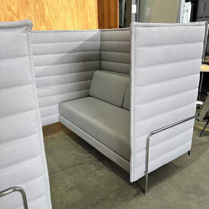Vitra Alcove Highback Cabin in Grey (Middle Table Missing)