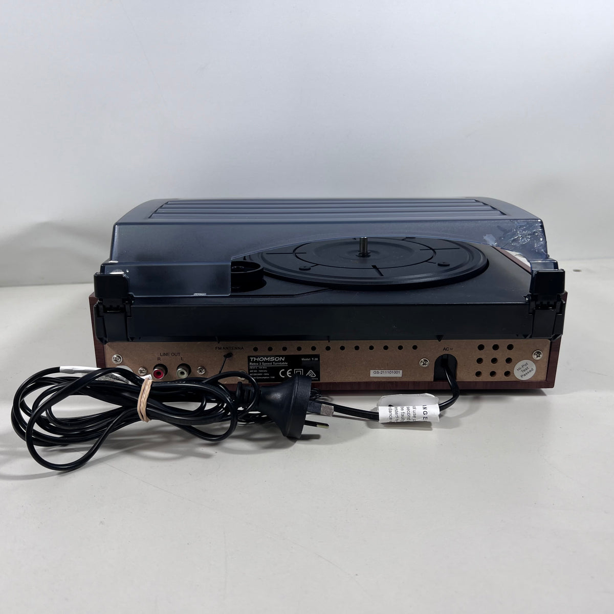 Thomson Retro 3-Speed Turntable with AM/FM Radio (T-38)
