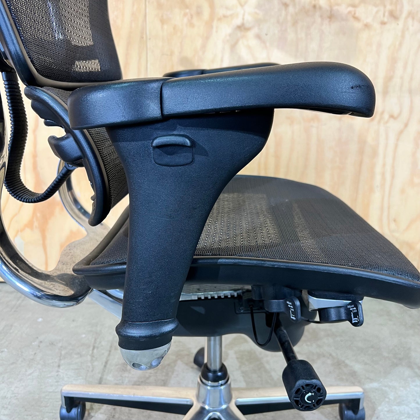 Ergohuman Classic Mesh Task Chair