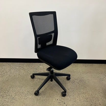 Chair Solutions Team Air: Executive Black Mesh-back Office Chair