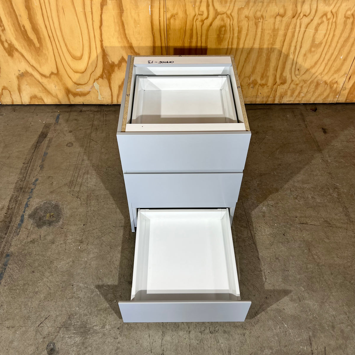 3 Drawer Floor Cupboard