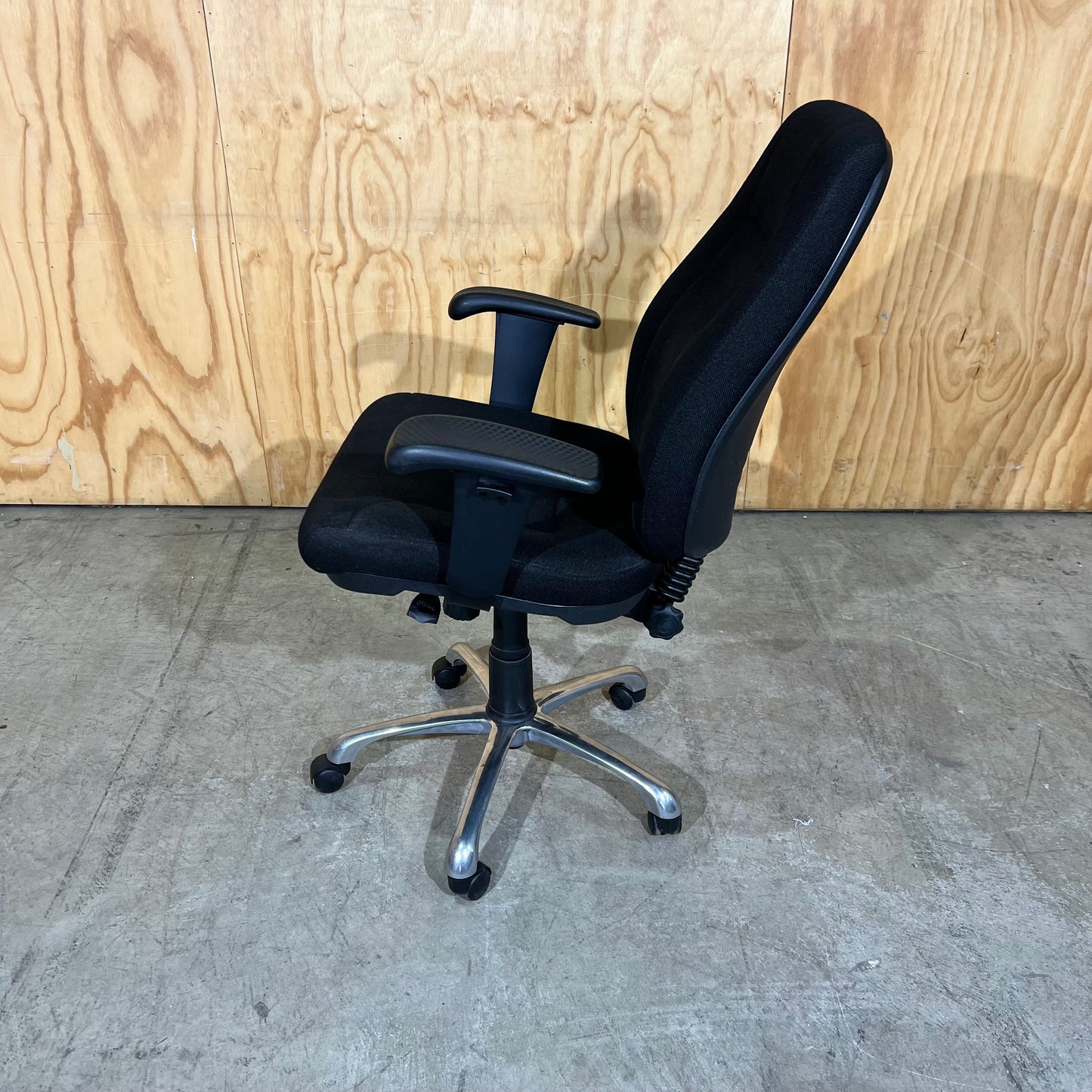 Black Upholstered Task Chair