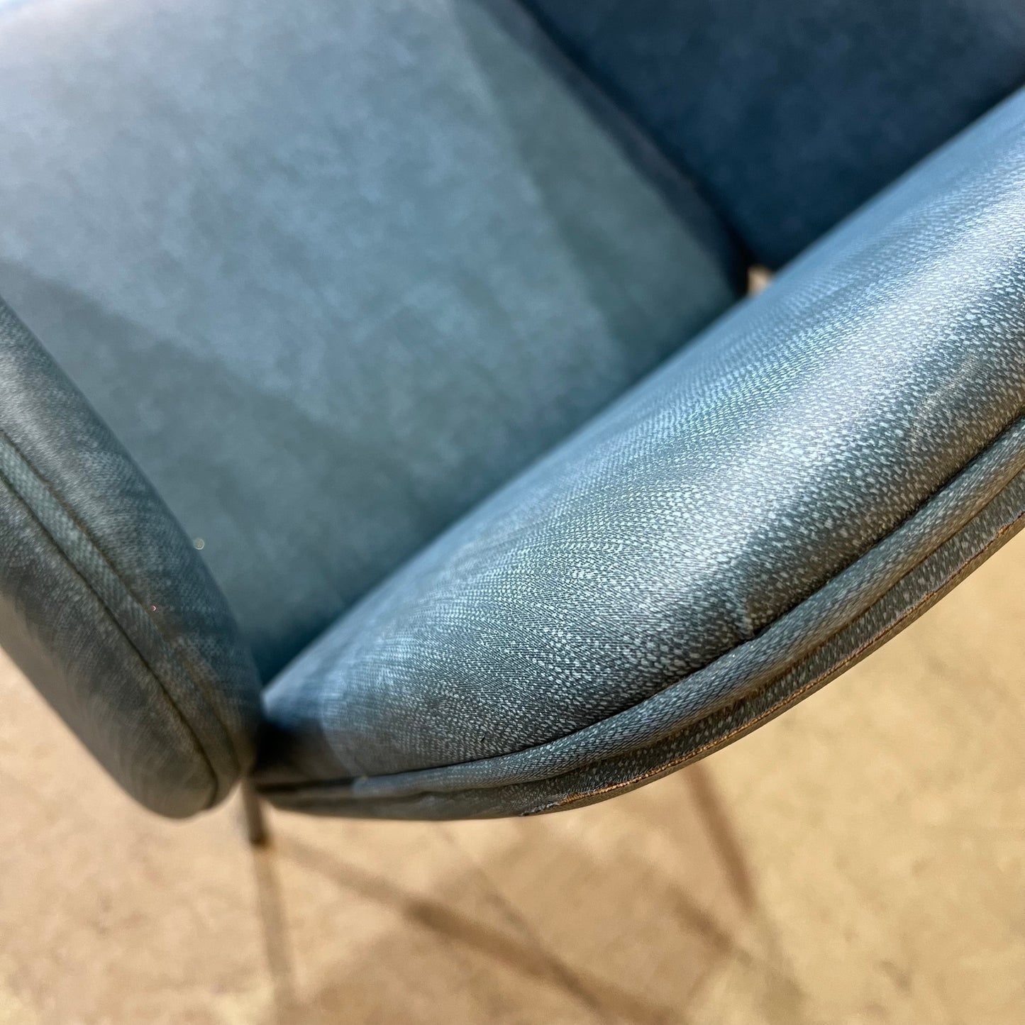Commercial Modernist Style Vinyl Wrap Chairs