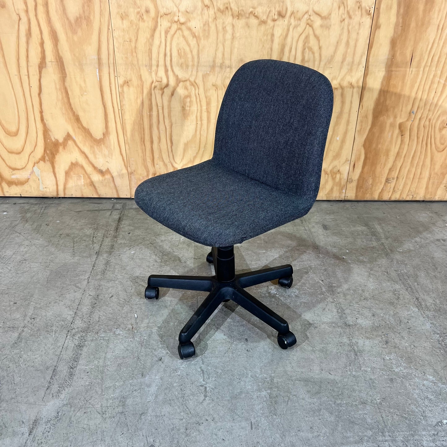Commerical Grey Upholstered Task Chair without Arms