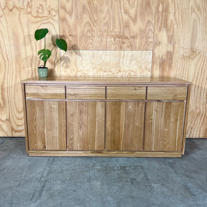 HENSLEY Solid Timber Buffet