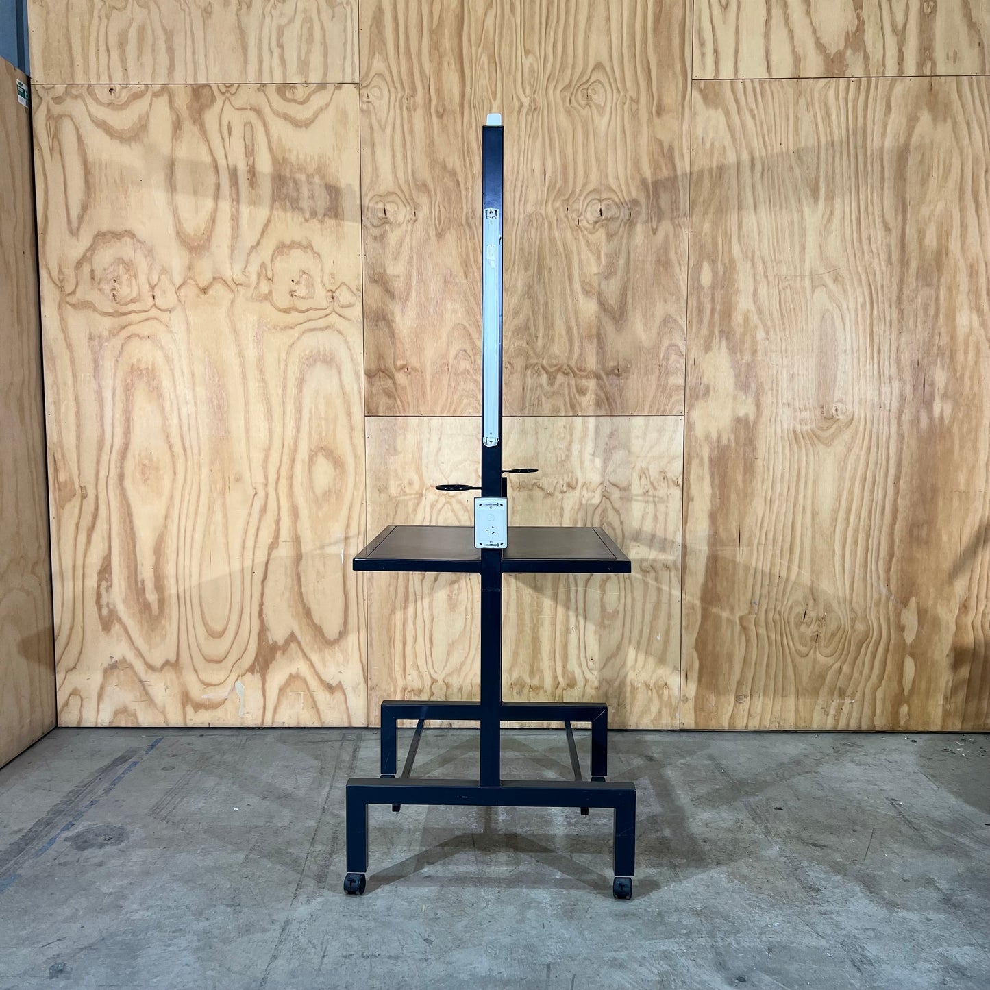 Professional Double-Sided Mobile Salon Station