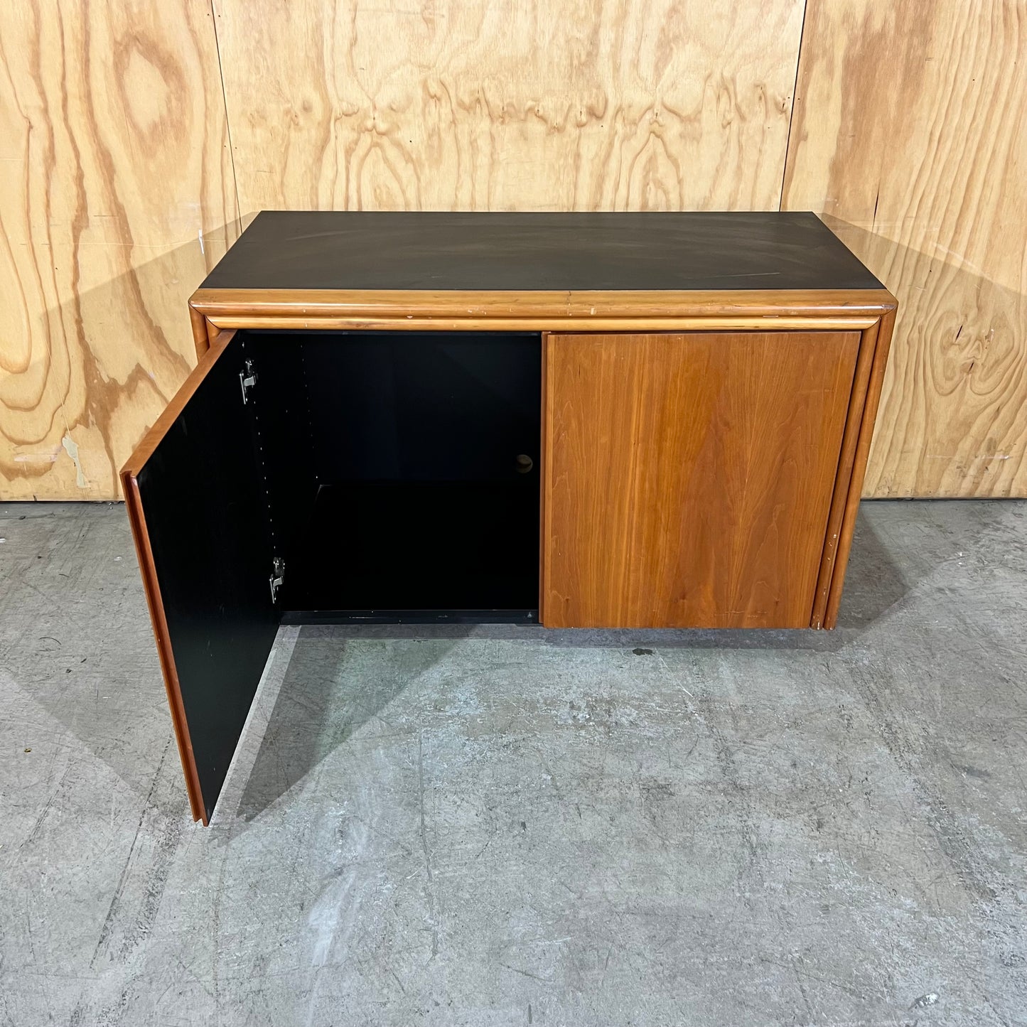 Mid-Century 2 Door Sideboard