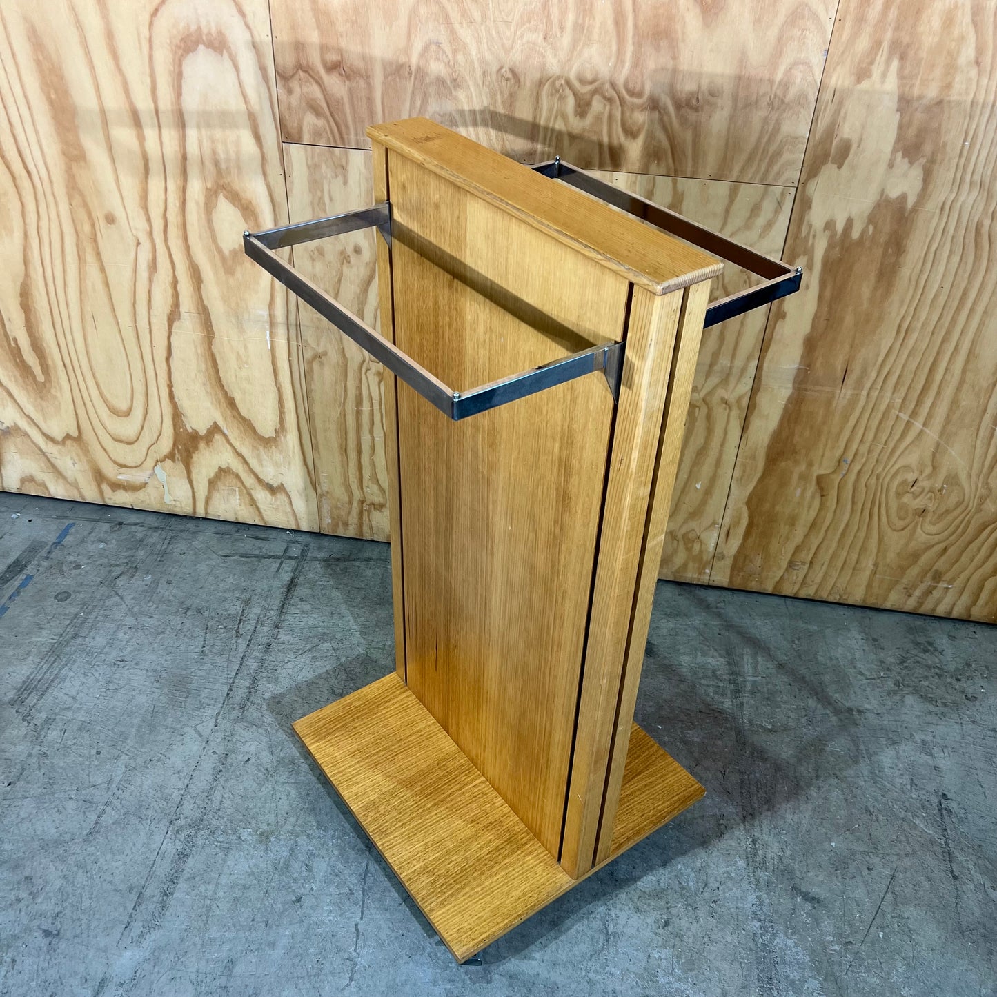 Double Retail Clothing Rack