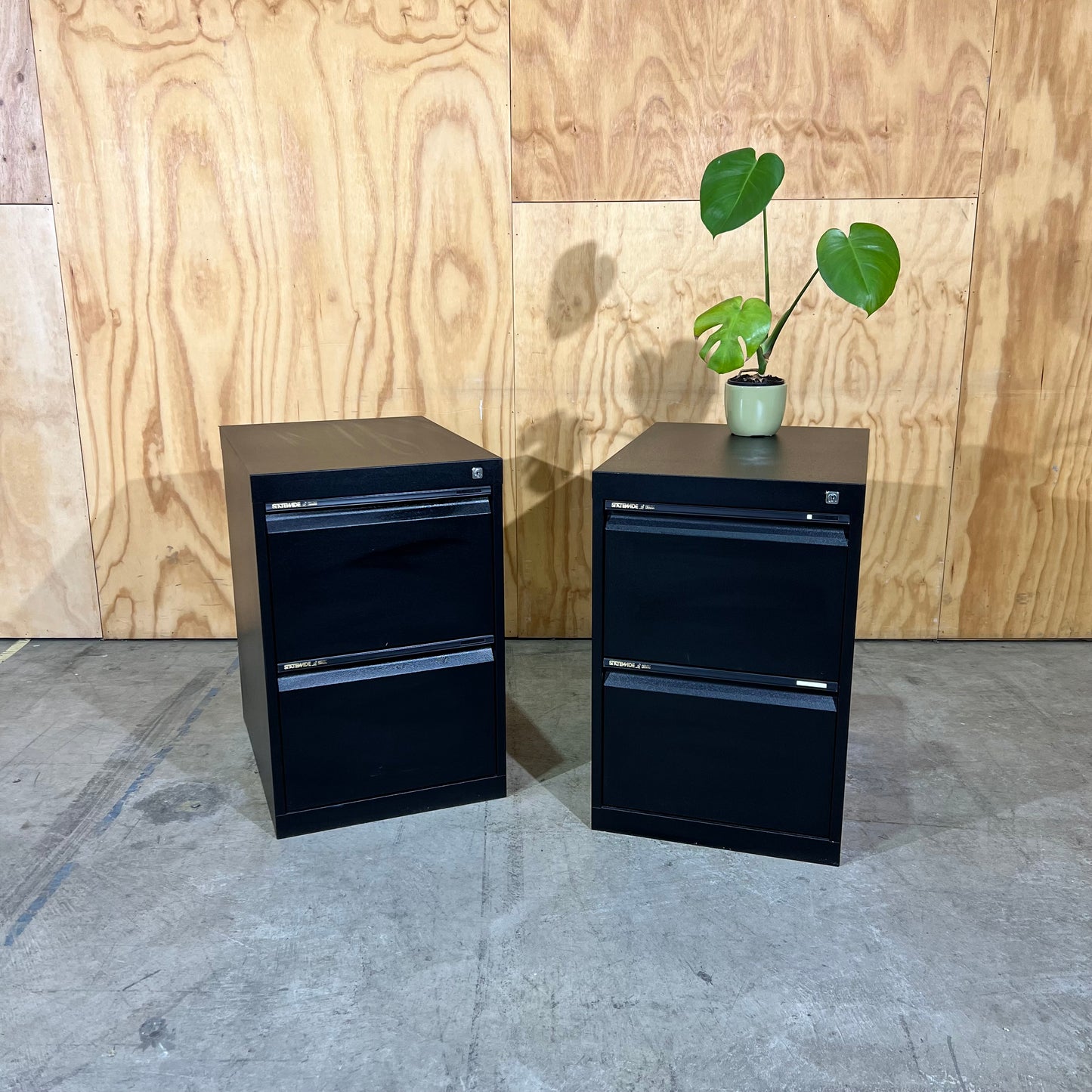 Statewide 2 Drawer Filing Cabinet in Black