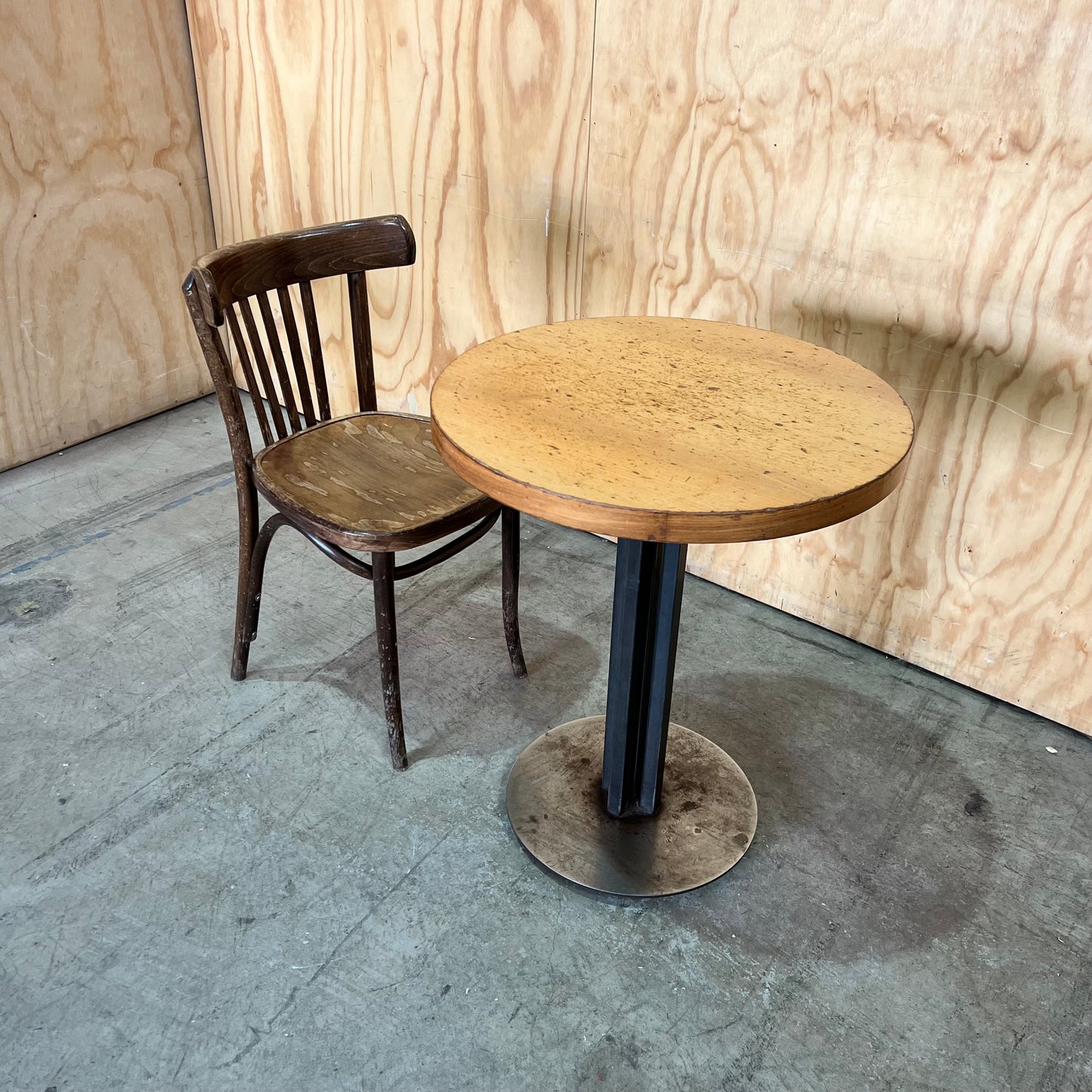 Industrial Round Ash Timber Table