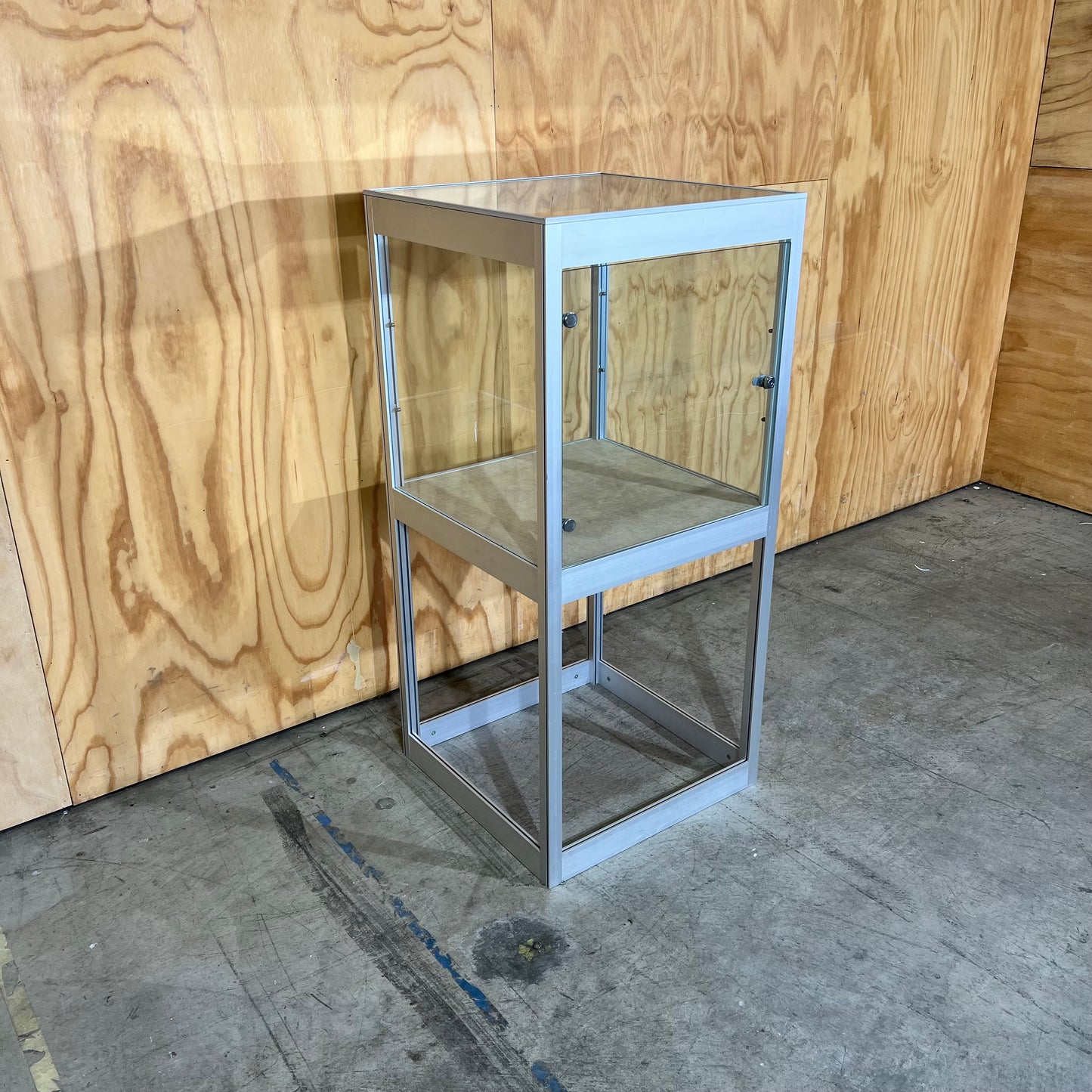 Aluminium and Glass Display Cabinet (Without Key)