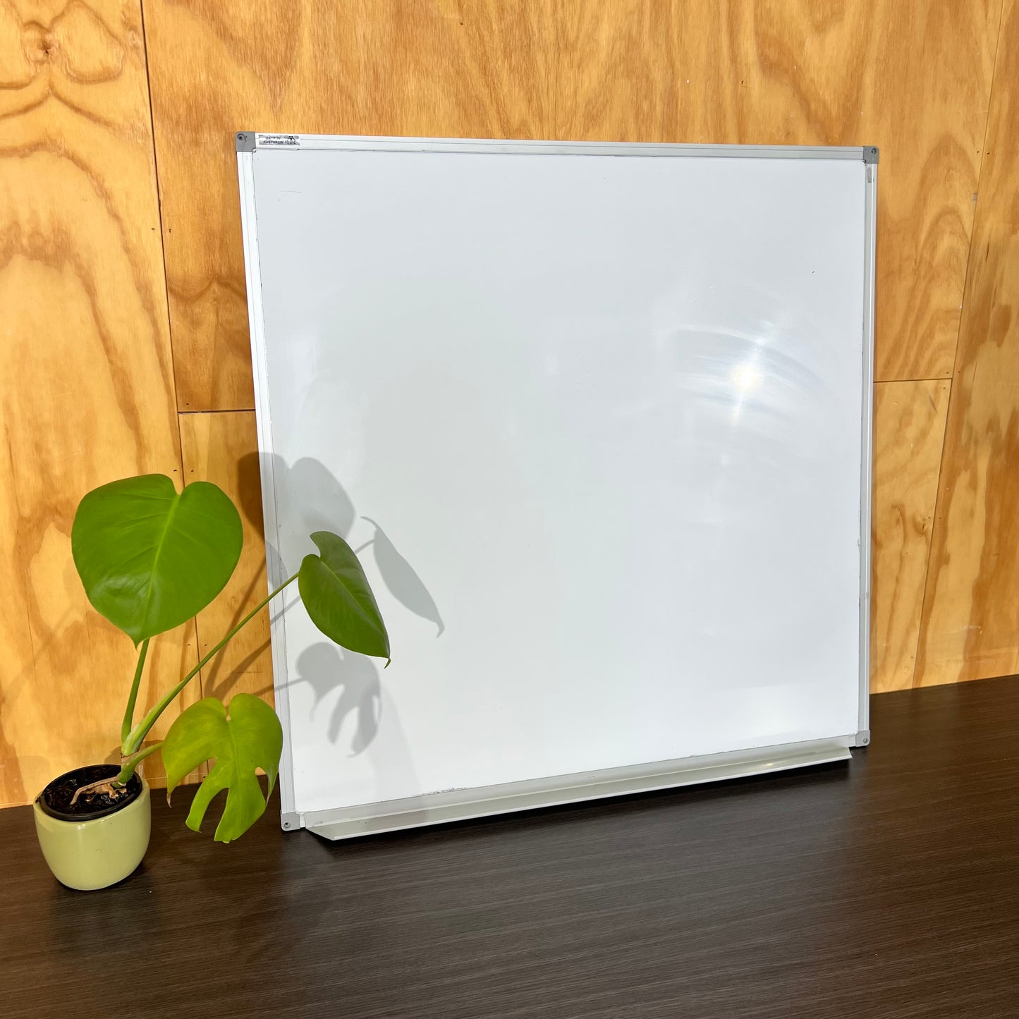 Vista Medium Whiteboard