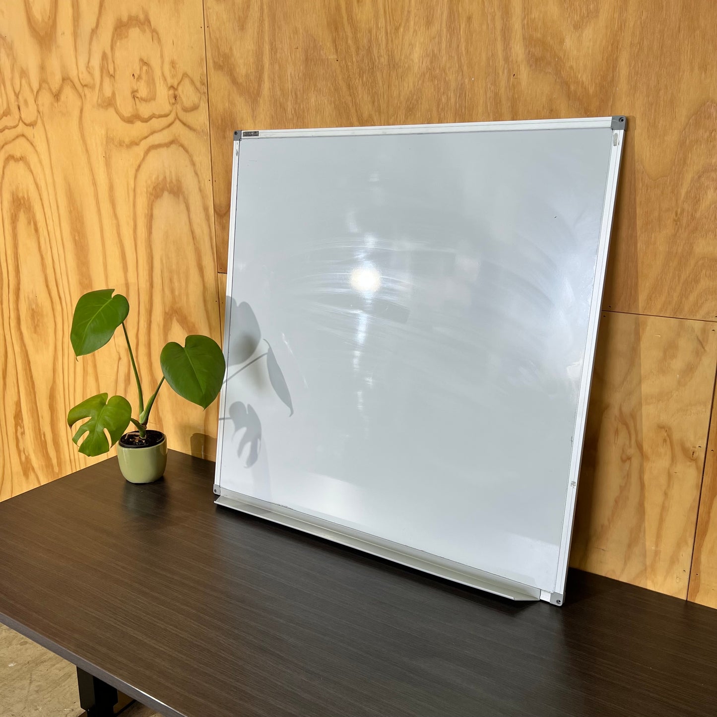 Vista Medium Whiteboard