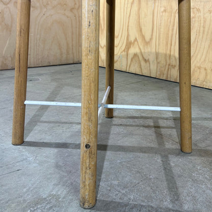 Round Timber Table with White Cross Base (Pine Finish)