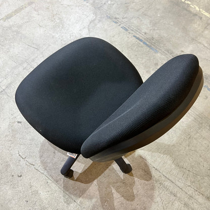 Pago Matrix Medium Backing Chair in Black