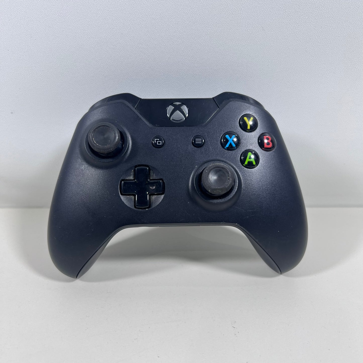 Microsoft Xbox One Wireless Controller (Model 1697)