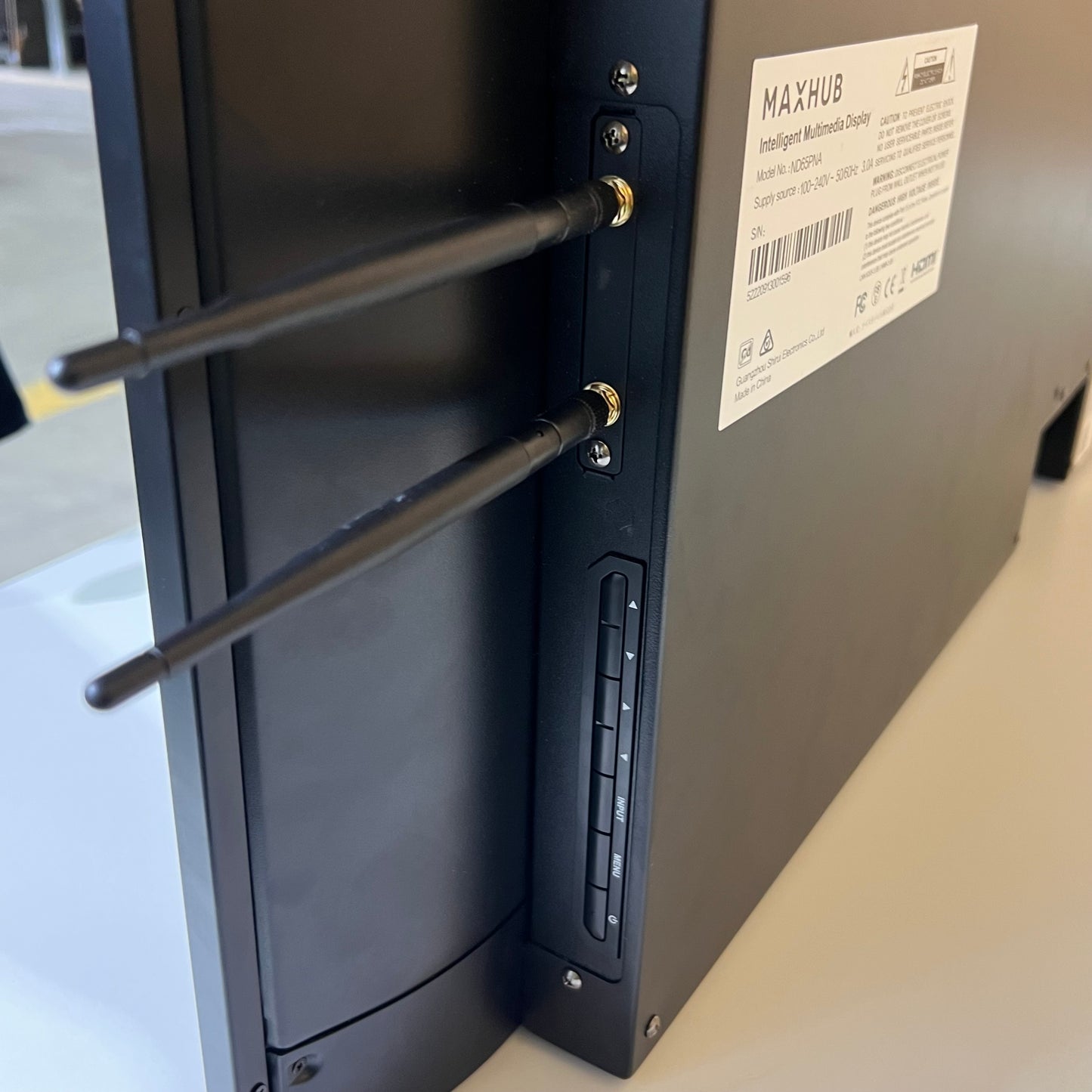 MaxHub 65" ND65PNA Display PNA Series with remote