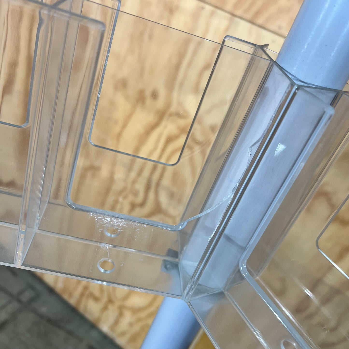 Brochure Stand