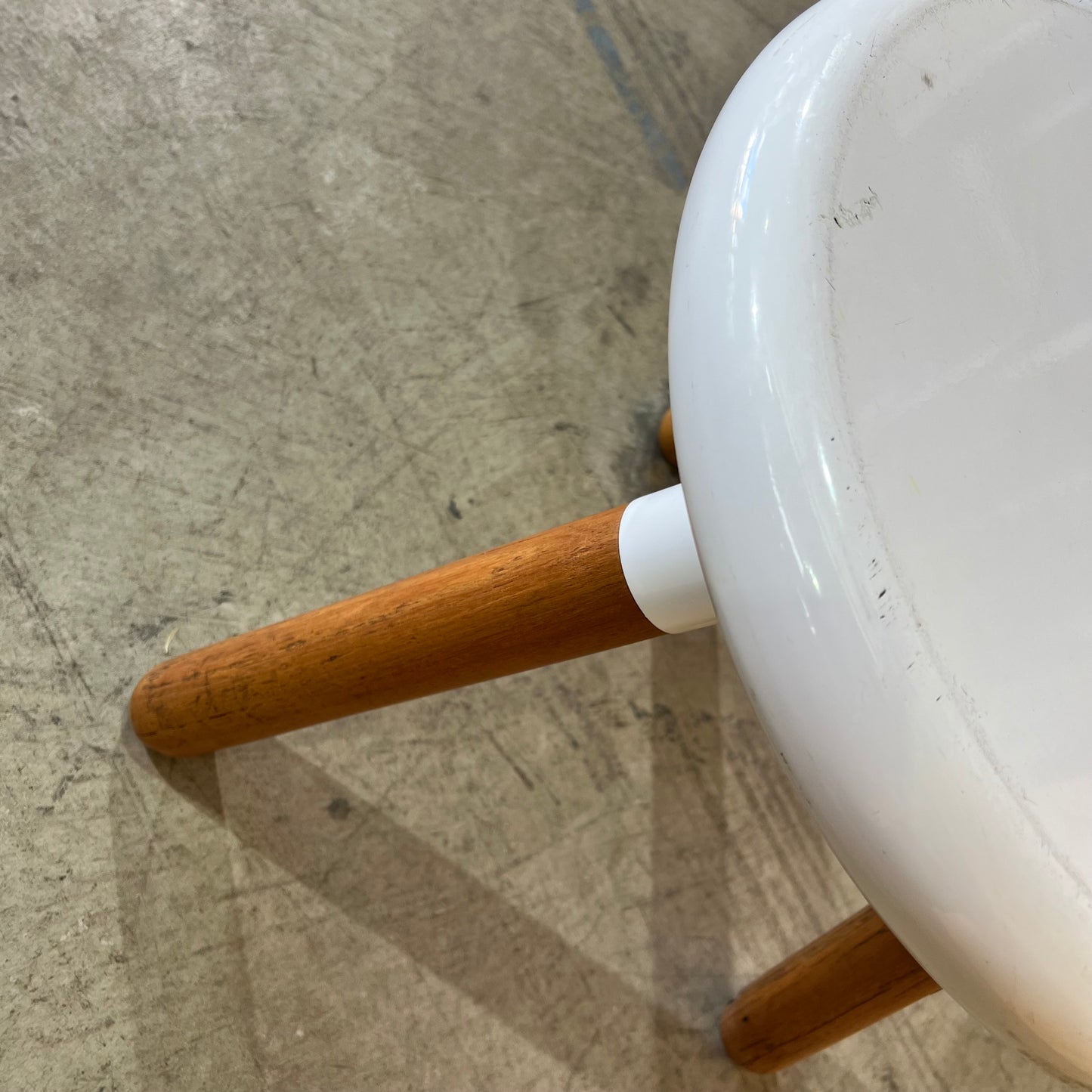 LifeSpaceJourney Spun Milking Stool