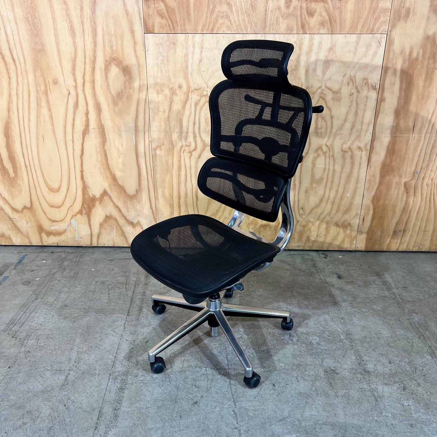 Ergohuman Classic Mesh Task Chair